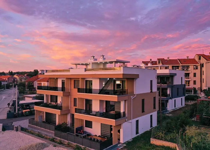 Leonardo Luxury Residence 2 Penthouse With Jacuzzi
